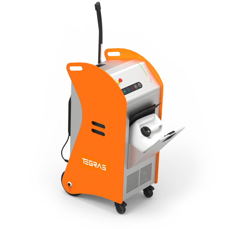 IFoam-Pro.-foam-generator-for-cleaning-hoods-and-greasy-surfaces. Tegras North America